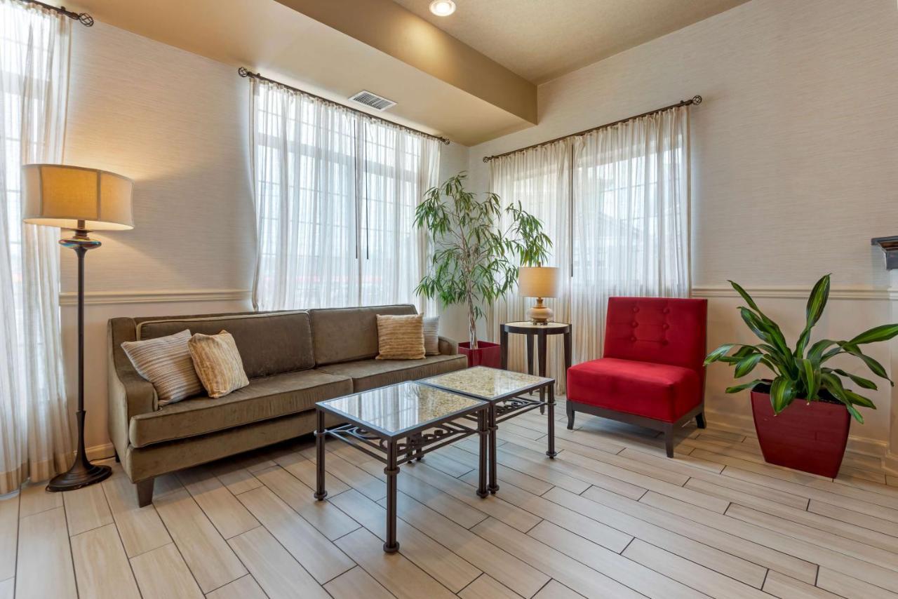 Hotel Western Vineyard And 3*